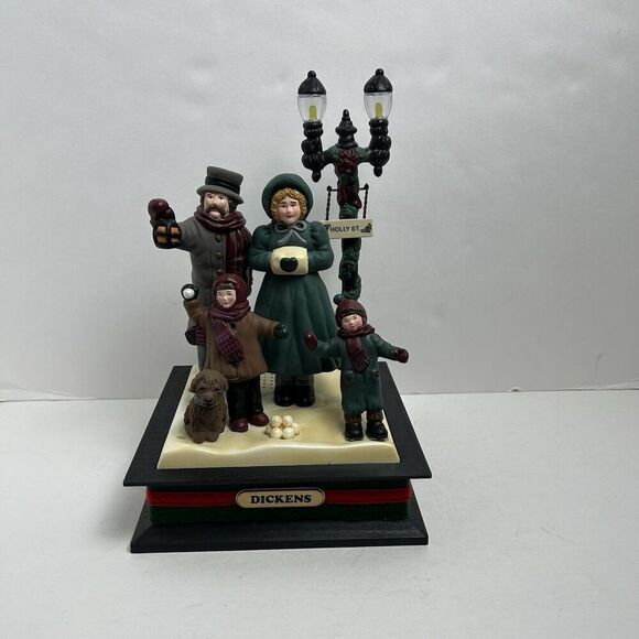 Holiday Creations Holiday Scene Dickens Family Lighted Musical Family Holly St - Picture 1 of 6